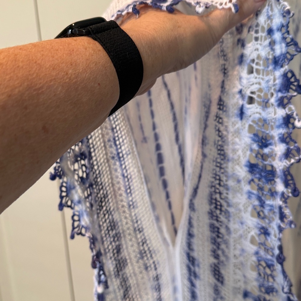 # Chico's L/XL Blue & White Tie-Dye Poncho/Coverup - Picture 4 of 5
